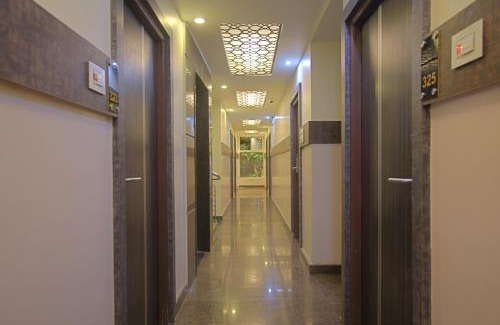 Gandhi Nagar Hotel | ABM Express Inn