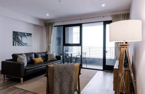 Financial District Apartment | Abode Los Angeles - Downtown South Park