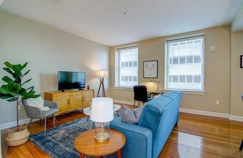 Downtown Memphis Apartment | Abode Memphis - Downtown Madison Ave