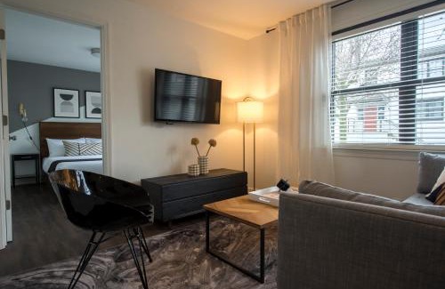 Nashville Apartment | Abode Nashville - Marathon Village Near Downtown