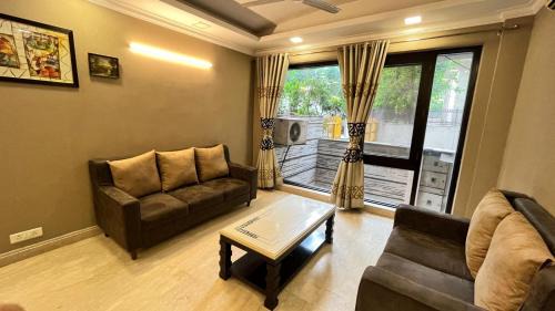 South Extension Hotel | Abode Residency near USA Embassy Delhi Safdarjung Enclave New Delhi