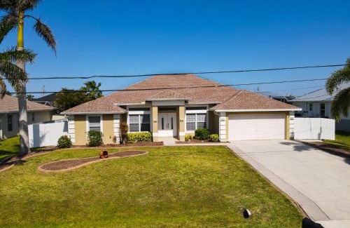 Burnt Store House | Abode Villas