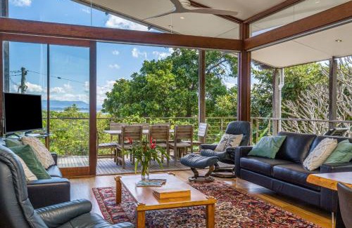 Byron Bay House | Above The Pass
