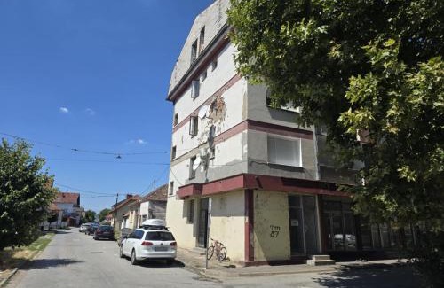 Posavina Canton Apartment | Abrazo