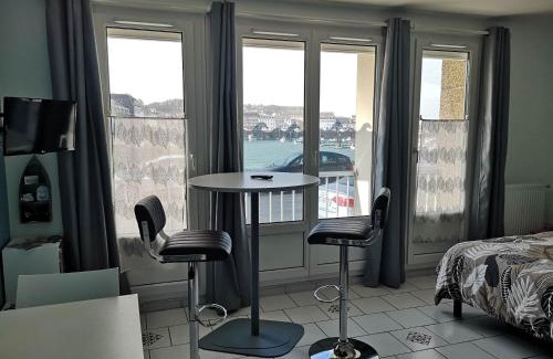 Fecamp Apartment | Abri Côtier-3 étoiles-vue imprenable sur port de plaisance