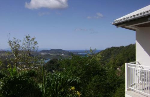 Le Marin House | Abri Gens Libres