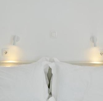 idhra Apartment | Abri Hydra