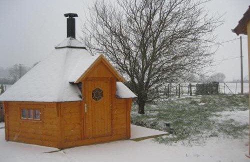 Saint-Christophe-du-Jambet Bed & Breakfast | Abrikota
