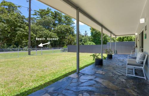 Cooya Beach House | Absolute Beachfront Family home - Cooya