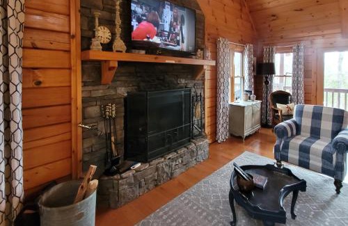 Morganton House | Absolute Bliss Lodge