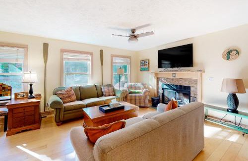 Glen Arbor House | Absolute Leelanau