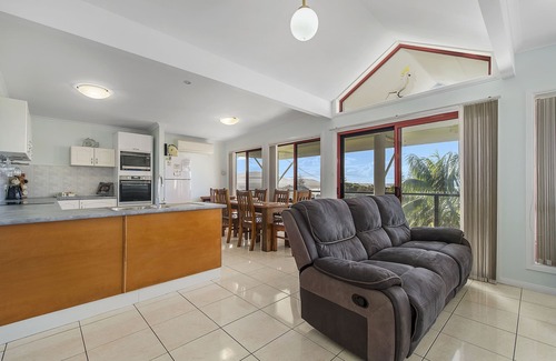 Crescent Head House | ABSOLUTELY FABULOUS LOCATION
