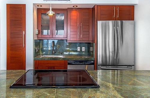 Honokowai Condo | Absolutely Oceanfront - Corner Unit - Amazing Views