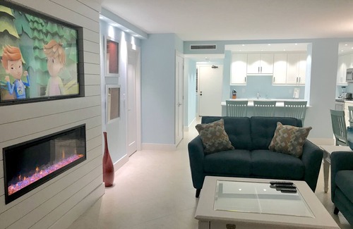 Marco Island Condo | ABSOLUTELY THE BEST BEACH & CITY VIEWS.Fabulous Renovation.Pickle Ball & more!