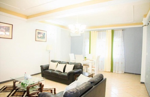 Douala Apartment | ABT Apartments Bonapriso-7Mins From Airport