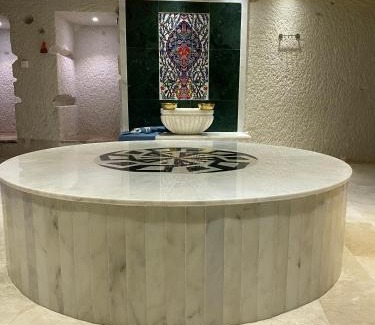 Ortahisar Hotel | Abu Hayat Cave Suites