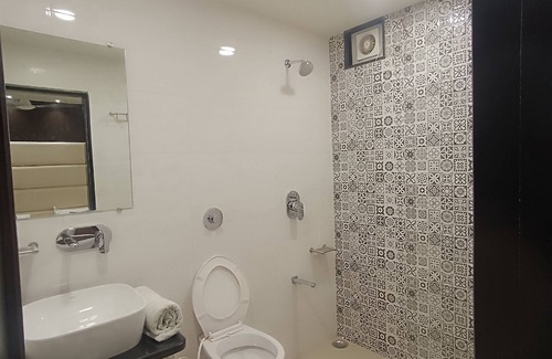 Mount Abu Hotel | Abu Inn, Mount Abu - The Luxury Boutique Stay