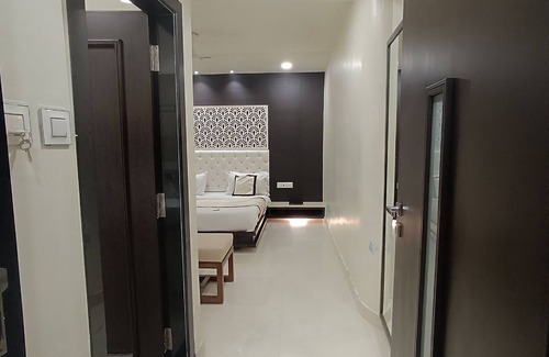 Mount Abu Hotel | Abu Inn, Mount Abu - The Luxury Boutique Stay