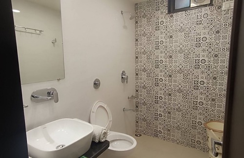 Mount Abu Hotel | Abu Inn, Mount Abu - The Luxury Boutique Stay
