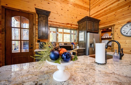 Broken Bow Cabin | Abundantly Blessed - Near Broken Bow Lake & Beavers Bend State Park
