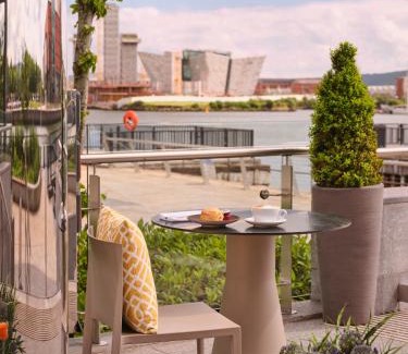 Belfast Hotel | AC Hotel by Marriott Belfast