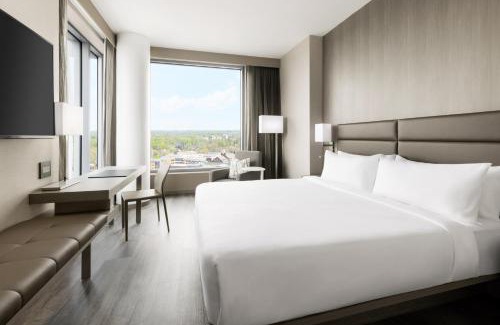 Bethesda Hotel | AC Hotel by Marriott Bethesda Downtown