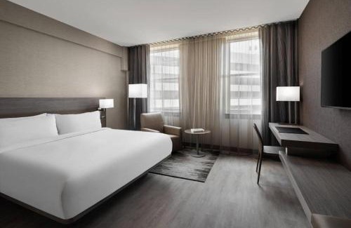 Downtown Little Rock Hotel | AC Hotel by Marriott Little Rock Downtown