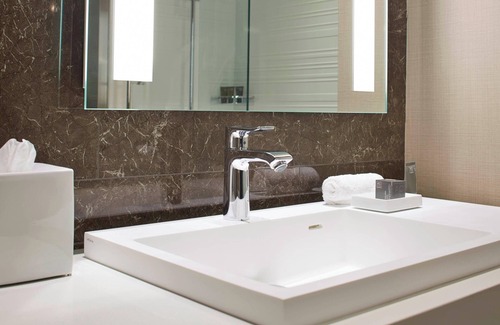 West Bellevue Hotel | AC Hotel by Marriott Seattle Bellevue/Downtown