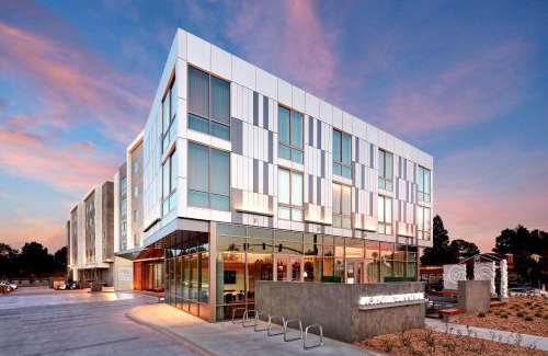 Sunnyvale Hotel | AC Hotel by Marriott Sunnyvale Cupertino
