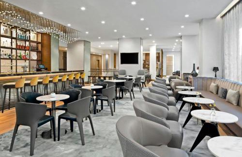 Downtown West Hotel | AC Hotel by Marriott St. Louis Downtown