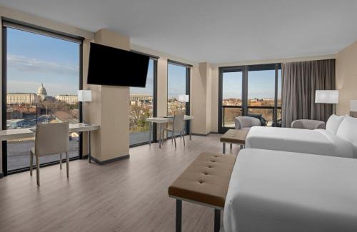 Navy Yard Hotel | AC Hotel by Marriott Washington DC Capitol Hill Navy Yard
