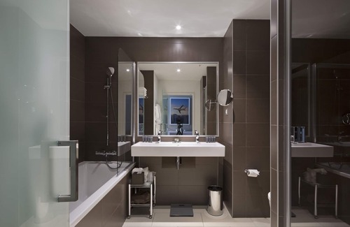 Dugny Hotel | AC Hotel Paris Le Bourget Airport by Marriott