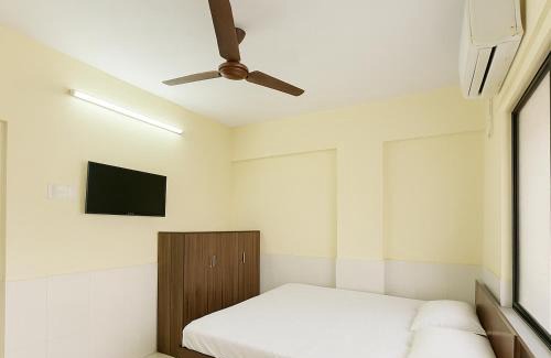 Thane West Apartment | Ac Private Room At ovale naka Ghodbunder road Thane West
