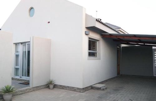 Swakopmund Apartment | Acacia Four Seven Self-Catering