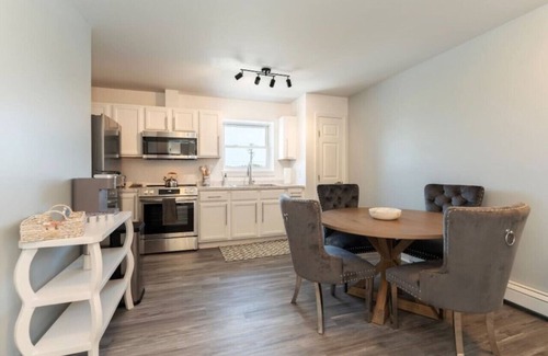 Trenton Apartment | Acadia Basecamp | Walk to Lobster House, Coffee, Bakery | 1 Gig Wifi (5)