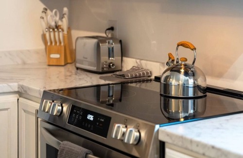 Trenton Apartment | Acadia Basecamp | Walk to Lobster House, Coffee, Bakery | 1 Gig Wifi (5)