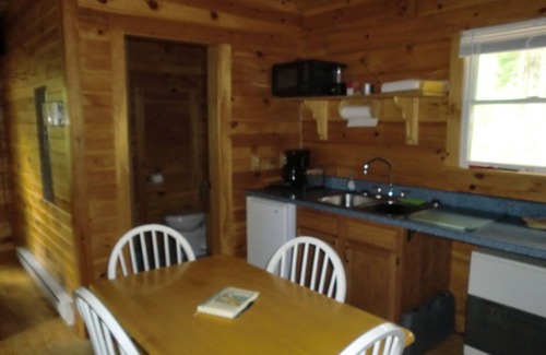 Southwest Harbor Cabin | Acadia Explorer Cabin Rentals Cabin 1