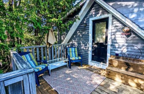 Southwest Harbor Apartment | Acadia Park Suites 2