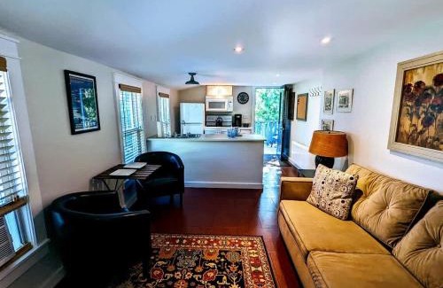 Southwest Harbor Apartment | Acadia Park Suites 2