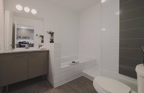 Ahuntsic-Cartierville Apartment | Acadie District 1-Bedroom Condo