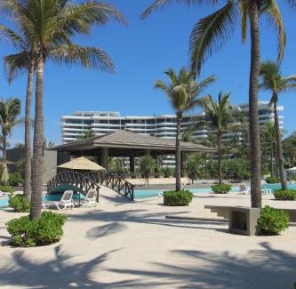 Granjas del Marques Apartment | Acapulco Diamante, Cama King, 124 m2
