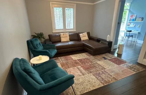 Randwick House | Accessible Abode: Cosy + Family-friendly