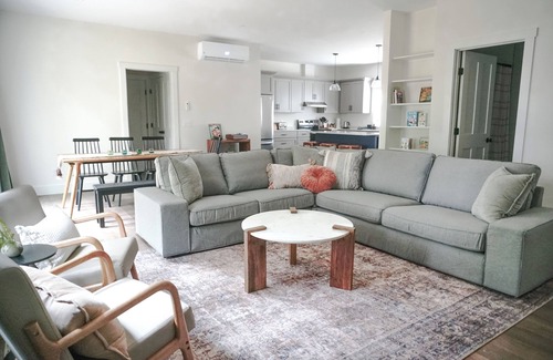 Waitsfield House | Accessible single-level 3-bedroom house with AC, WiFi in Waitsfield