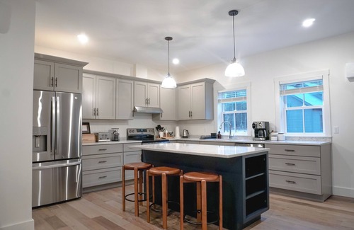 Waitsfield House | Accessible single-level 3-bedroom house with AC, WiFi in Waitsfield