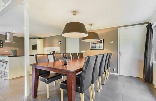 Midlaren House | Accessible Villa on the Lake