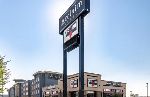 Calgary Hotel | Acclaim Hotel by CLIQUE