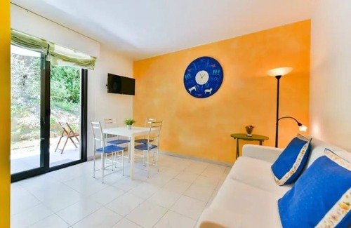 Saint Philippe Apartment | Accogliente appartamento romantico con ampio giardino e parcheggio privato