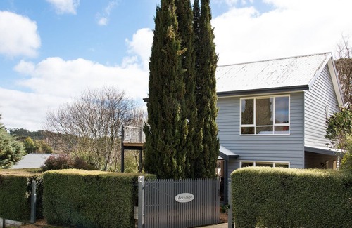 Daylesford House | Accolade - a stone's throw from Lake Daylesford