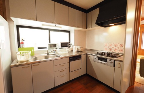 Okinawa House | Accommodates up to 11 people Detached house in p/Nanjo Okinawa