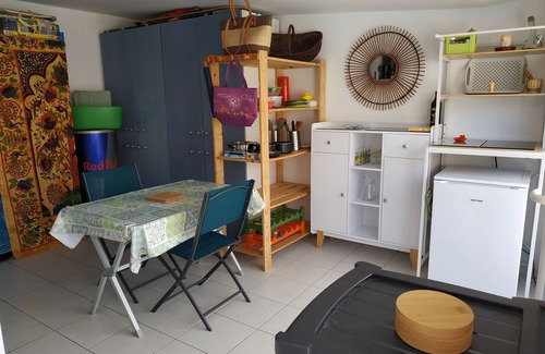 Sainte-Marie-la-Mer Apartment | ACCOMMODATION + POOL